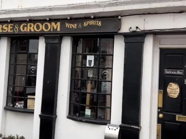The oldest pub in St Leonard. People like it for its friendly community atmosphere where people can enjoy a good conversation.