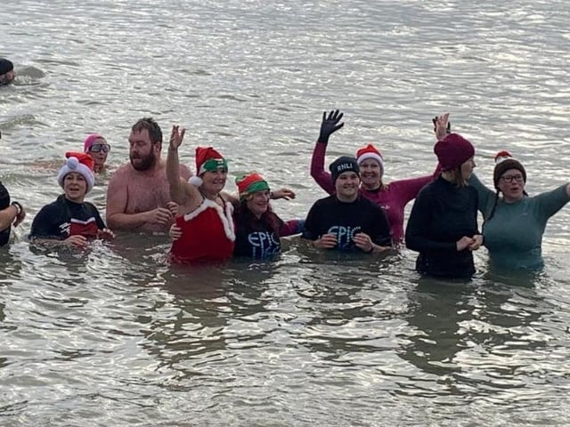 Hastings RNLI December Dip