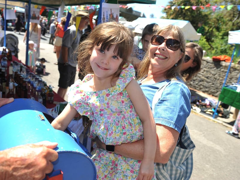 Family fun. Picture: Steve Robards/Sussex World