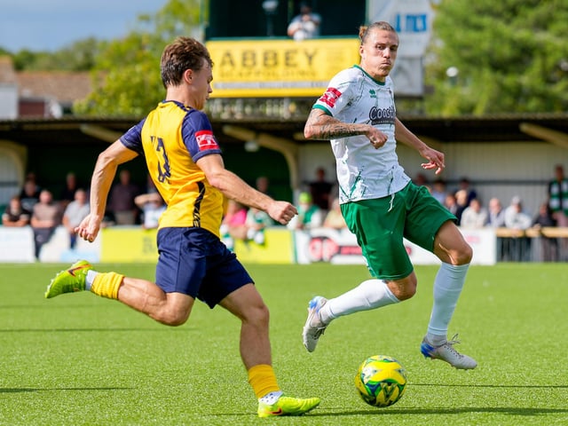 Rocks v Moneyfields, Isthmian South Central