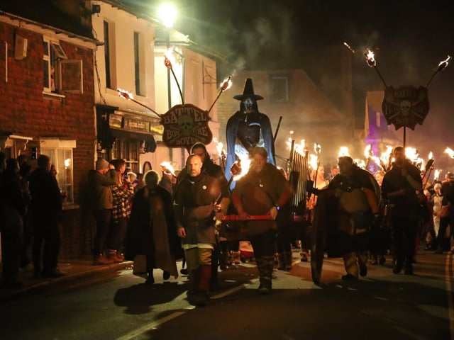 Battle Bonfire 2025. Photo by Andrew Clifton.