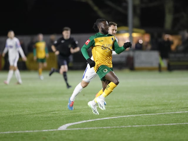 FA Trophy action between Horsham and AFC Totton
