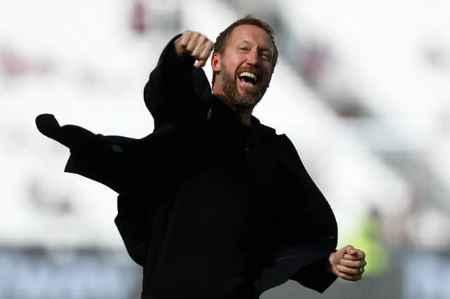 LONDON, ENGLAND - AUGUST 21: Graham Potter, Manager of Brighton & Hove Albion, celebrates their side's win after the final whistle of the Premier League match between West Ham United and Brighton & Hove Albion at London Stadium on August 21, 2022 in London, England. (Photo by Mike Hewitt/Getty Images)