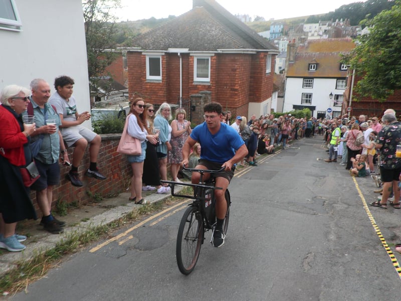 Hastings Old Town Carnival Week 2024: Bike Race. Photo by Roberts Photographic.