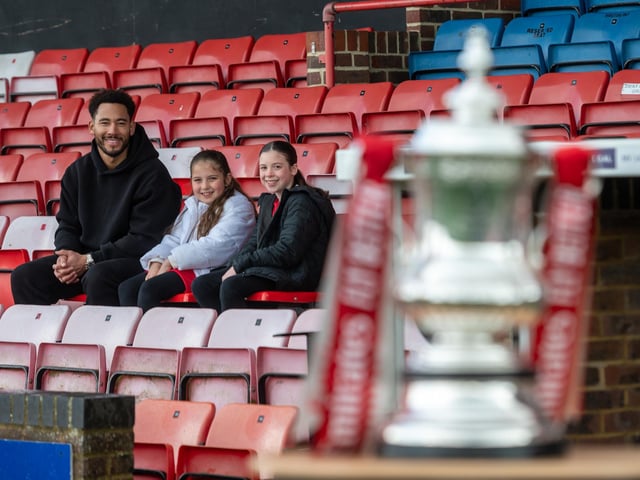 Sophia and Amelie Paviour with Josh Denzel
