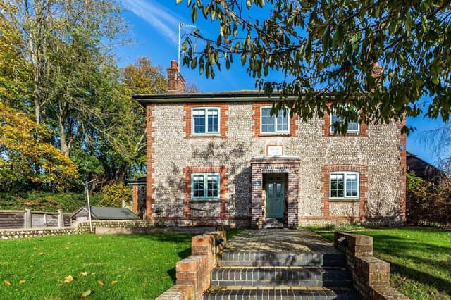 This stunning flint-and-brick detached house dates to the 1800s and used to be a pub. It was converted in about 2016 and boasts four bedrooms, three reception rooms and mature, secluded gardens.