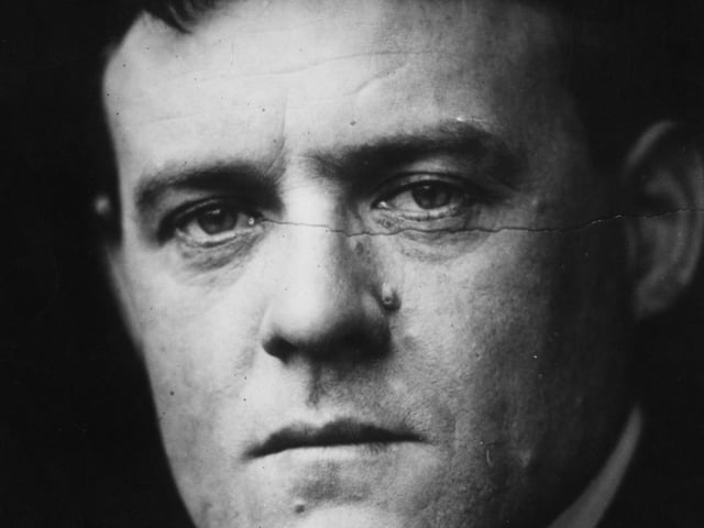 Belloc was a Franco-English writer, poet historian of the early twentieth century. Belloc's writings encompassed religious poetry and comic verse for children. 
Despite being born in France, Belloc spent much of his childhood in Slindon and bought Kingsland windmill in the village of Shipley in his later years.