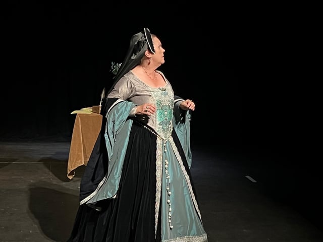 Heather Leech as Anne Boleyn's Mother