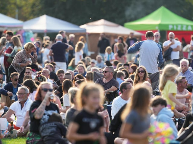Hundreds enjoy return of free Worthing music festival BroadFest – In Pictures
