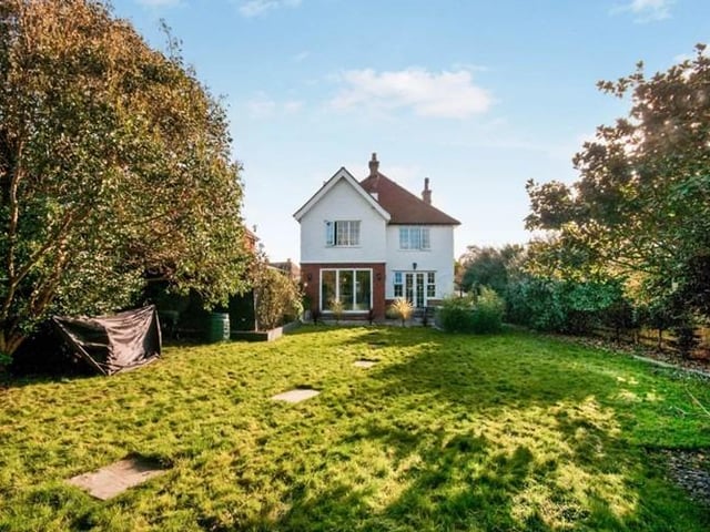 Outside the property benefits from a private driveway and garage and boasts front and rear gardens. The property is located in a sought-after area of Seaford close to Seaford town centre and railway station.