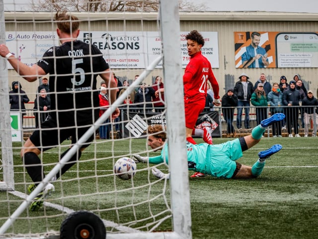 Eastbourne Borough v Worthing, National League South