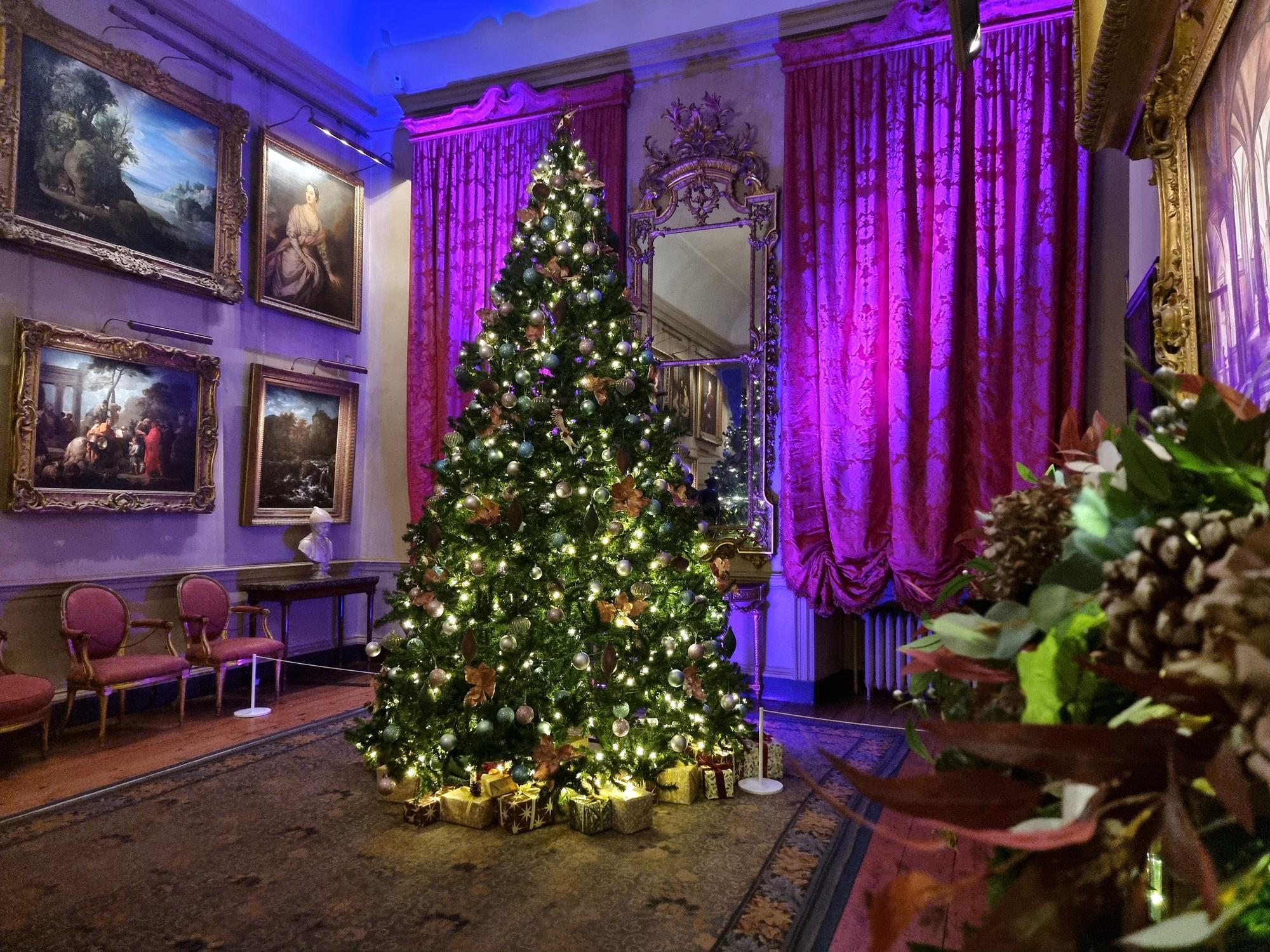 The Somerset Room at Christmas