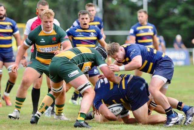 Raiders and Barnes do battle | Picture: Stephen Goodger