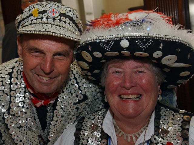 Brian and Margaret Hemsley, Pearly King and Queen of Harrow, joined the 2006 outing