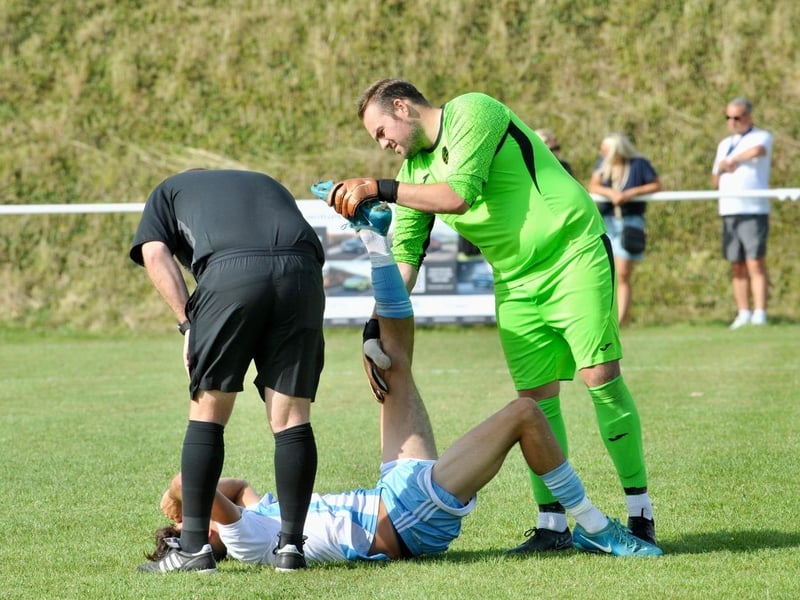 Worthing United v Infinity, SCFL Division 1