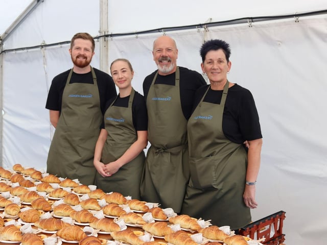 Hastings Seafood & Wine festival 2023. Photo by Kevin Boorman. Lianne Carroll's Jazz Breakfast.