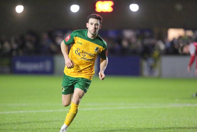 Horsham take on and beat Steyning in the semi-final of the Sussex Senior Cup