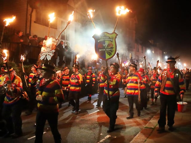 Hastings Bonfire 2026. Photos by Andrew Clifton