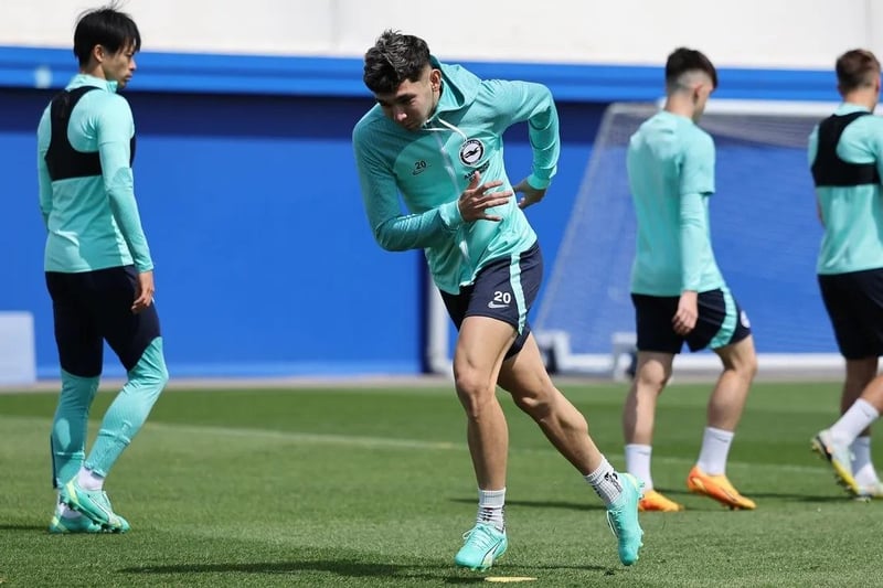Enciso suffered a knock against Arsenal but looks lively in training
