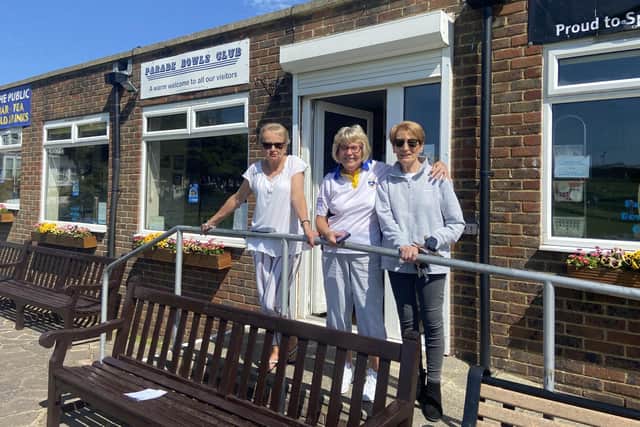 Eastbourne Parade Bowls Club members