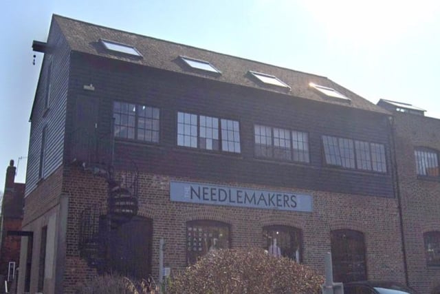 Needlemakers is a historic dog-friendly building in Lewes which is filled with many unique independent shops, including dog boutique Hound of Lewes. It also has a fully plant-based cafe inside serving delicious food. You can spend a wonderful couple of hours here with your pooch.