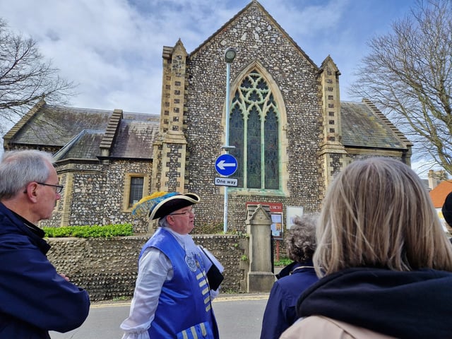 Worthing town crier Bob Smytherman launched his new walk on Tuesday, April 2, followed by afternoon tea at Worthing Town Hall to raise money for the mayor's charities, Broadwater Support Group and Community Hub, CYCALL inclusive cycling and the Parkinson's UK Worthing and Washington Group. Using information provided by The Worthing Society, Bob led a group of around 20 people on a three-hour walk around the town centre and seafront, giving many stories of the area's history en route.