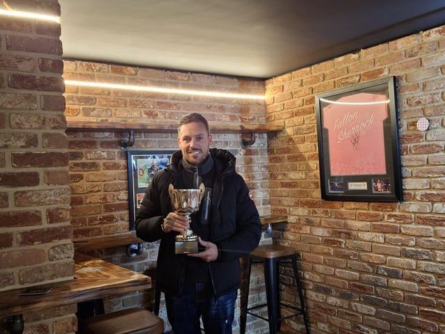 The Bear 2nd place pub collect