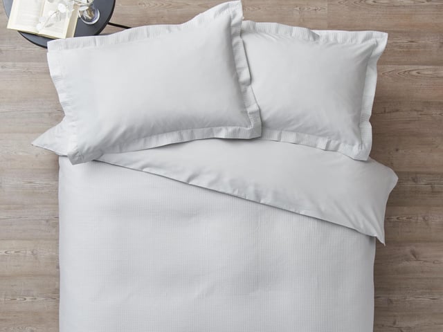 The Wilko white waffle double duvet set was £19.50 and is now £15