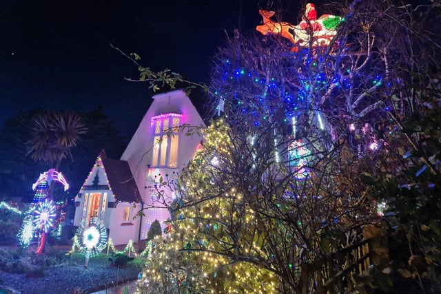 The house at 2 Offington Avenue has a wonderful display raising money for St Barnabas House hospice. The lights are switched on at 5pm and stay on until around 9.30pm.