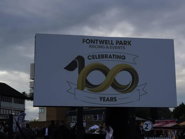 Images from Fontwell Park's Centenary Raceday