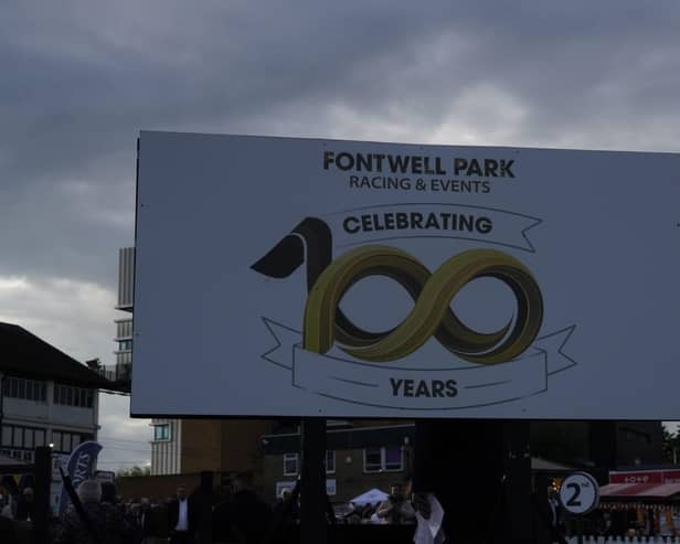 Images from Fontwell Park's Centenary Raceday