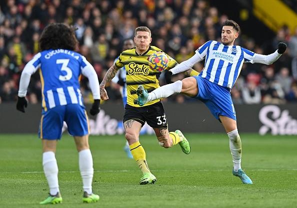 Made huge strides forward last term until his ACL injury. Will hope to start the season well once more and force his way back into the first team