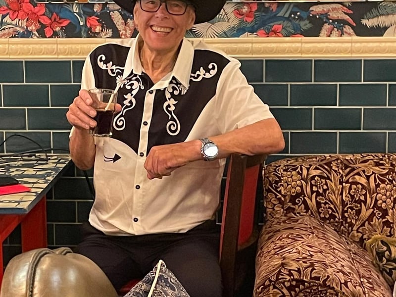Bingo caller Peter Rood