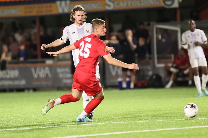 Worthing beat Welling in the National League South at Woodside Road