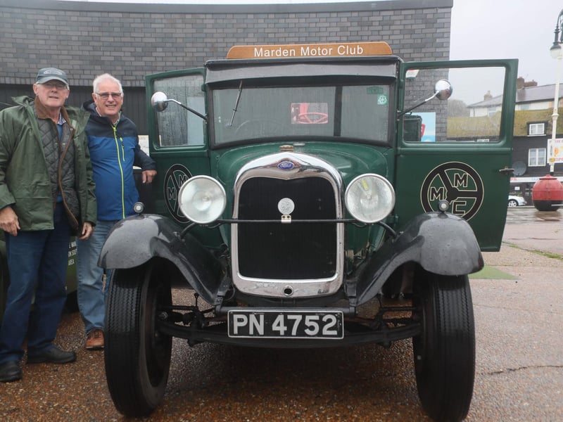 Hastings Week 2024: Sprat & Winkle Run. Photo by Roberts Photographic.