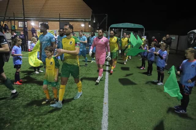 Horsham v Dover Athletic, National League South