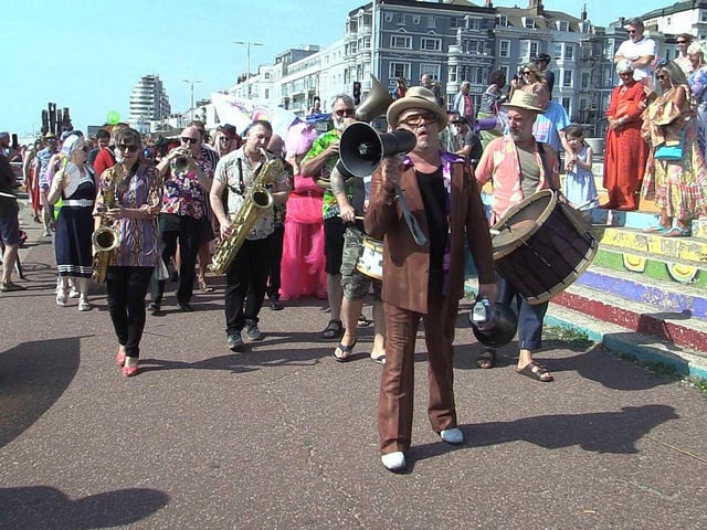 Frock Up Friday in Hastings