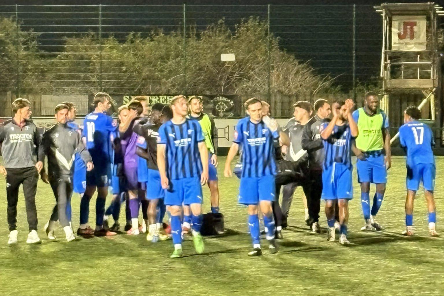 Steyning claim priceless points from entertaining visit to Peacehaven ...