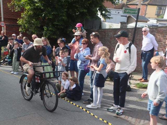 Hastings Old Town Carnival Week 2023: Bike Race. Photo by Roberts Photographic.