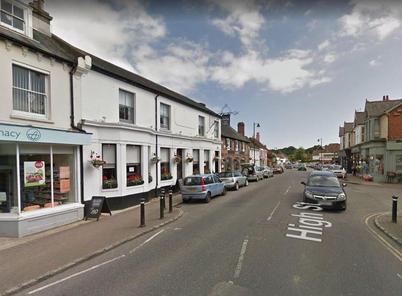 Henfield & Small Dole is the second-poorest neighbourhood in Horsham, with an average annual household income of £44,700