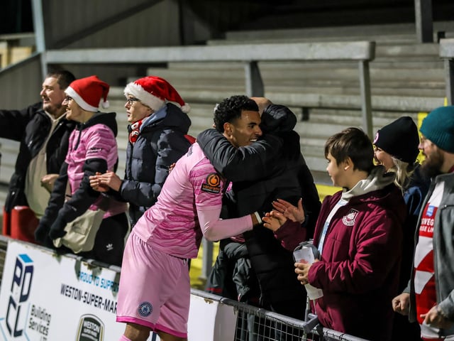 Weston-super-Mare v Eastbourne Borough, National South