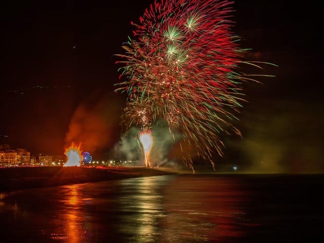 Hastings bonfire and fireworks. Pics by Brian Bailey