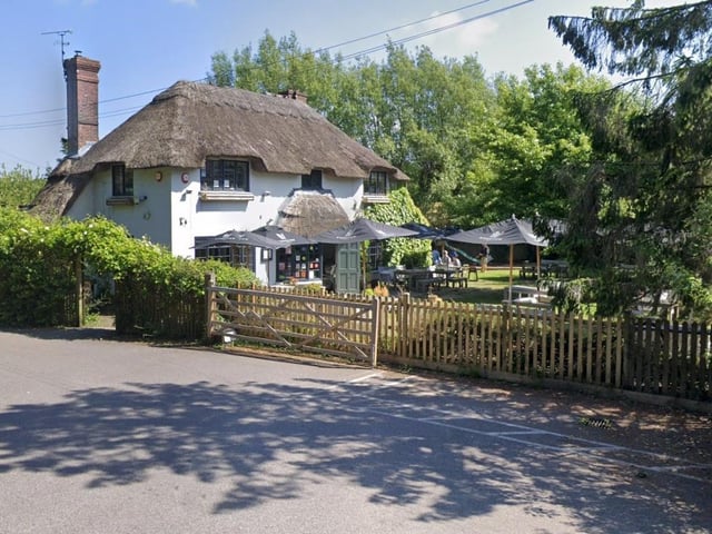 The Ginger Fox, in Muddleswood Road, near Albourne, has a rating of 4.6 from more than 460 reviews