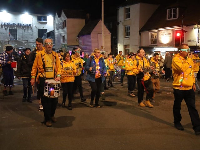 Hastings Bonfire 2025. Photo by Andrew Clifton.