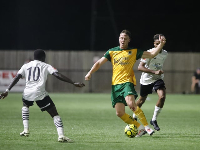 Horsham v Chichester City