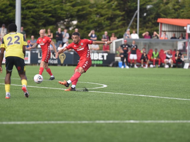 Images from Worthing v Eastbourne Borough in National South
