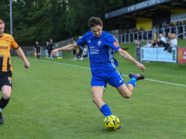 East Grinstead Town v Hassocks, Isthmian south east division