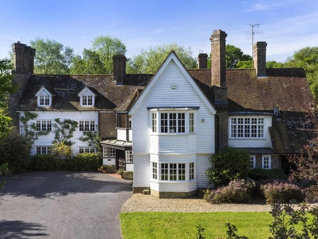 Nether Walstead is a substantial Grade II listed country house that is believed to date from the 17th century