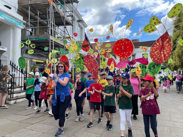 Natural World themed children's parade. Castlewood Primary