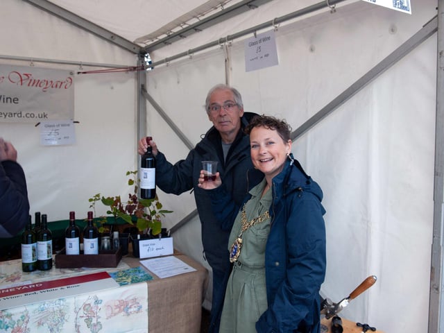Hastings Seafood, Wine and Music Festival 2025. Photo by Frank Copper.